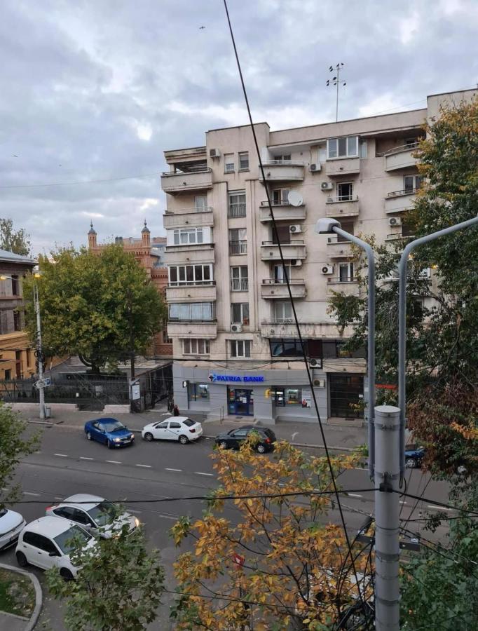 Tudor'S Apartment Bucharest Exterior photo